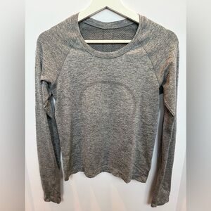 Lululemon Slate/White Swiftly Tech Long-Sleeve Shirt *Waist Length Size 6